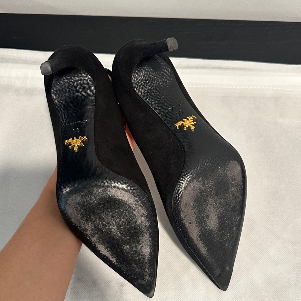 Prada Suede Leather Black Pointed Toe Heels Pump 38 - Picture 9 of 10